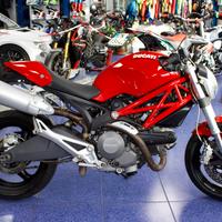 Ducati monster 696