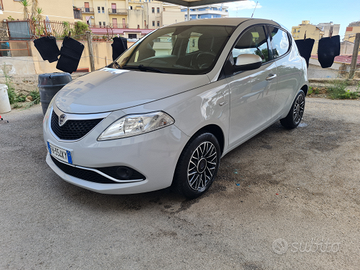 Lancia ypsilon mya 2017 1.3 95cv