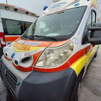 FIAT DUCATO AMBULANZA (3883) VP