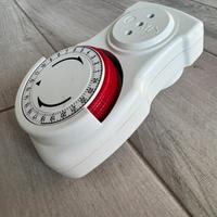 Presa elettrica temporizzata analogica