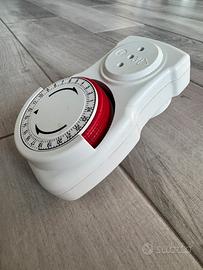 Presa elettrica temporizzata analogica