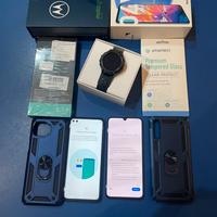 Due smartphone Android ed orologio