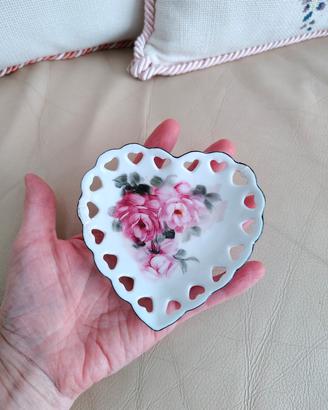 Piatto porcellana a cuore dipinto a mano Vintage 