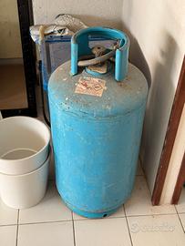 2 bombole gas vuote r