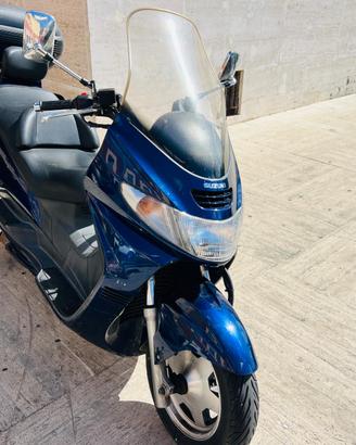 Suzuki Burgman 250