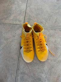 Scarpe da calcio Nike Mercurial, taglia 36,5
