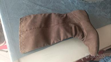 stivali donna beige scamosciati taglia 39