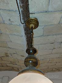 Coppia di Lampadari in vetro di murano e legno