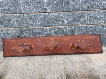 Appendiabiti da muro