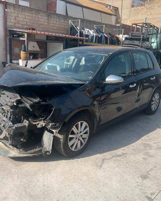 Ricambi usati per VOLKSWAGEN GOLF 6 1.6 TDI 105 CV