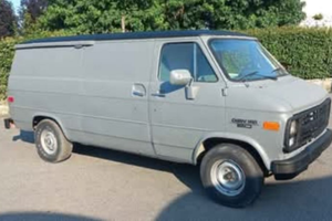 Chevrolet chevy van g20