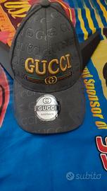 cappellino gucci