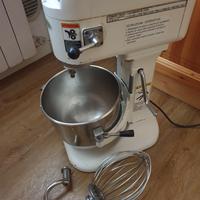 planetaria 220vol 8L impastatrice Bakermix Fama