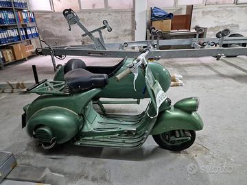 Vespa sidecar verde d'epoca pezzo unico