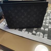 Pochette nuova