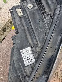 faro sinistro mercedes gle