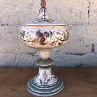 Coppa/calice con coperchio maiolica faentina