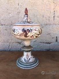 Coppa/calice con coperchio maiolica faentina