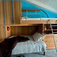 Letto castello con armadio