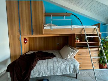 Letto castello con armadio