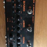 Pedaliera multifunzione per chitarra