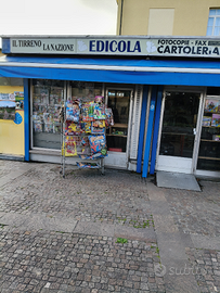 Edicola in posizione di grande passaggio