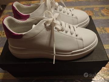 Scarpe da ginnastica