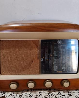 Radio più sedia