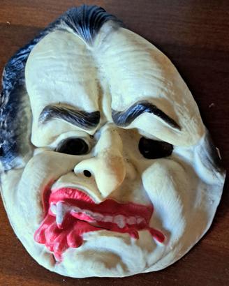 MASCHERA DA VAMPIRO. NUOVA