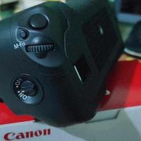 Canon Battery Grip BG-E7