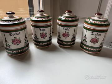 Barattoli / Speziali in ceramica