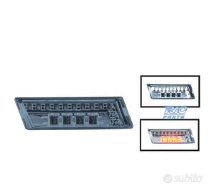 FRECCIE LATERALI A LED AUDI A4 04-07 VETRO CHIARO 
