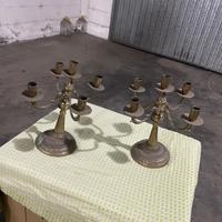 Due candelabri di bronzo pesanti