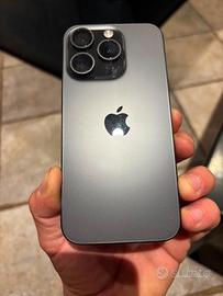 iPhone 15 pro 256 gb