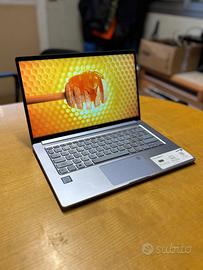 ASUS VivoBook X403FA – i7-8565U – 16GB RAM