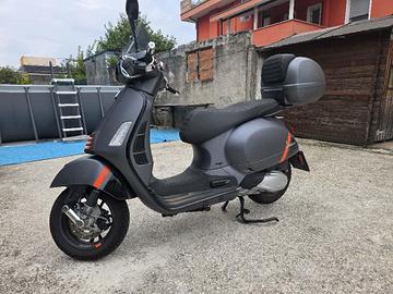 Vespa Gts super 300