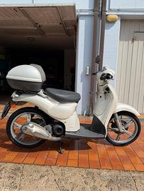 Scarabeo aprilia 50 cc 2T
