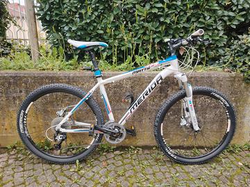 Bici Mountain-bike  Merida con omaggi