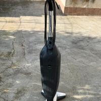 Aspirapolvere folletto