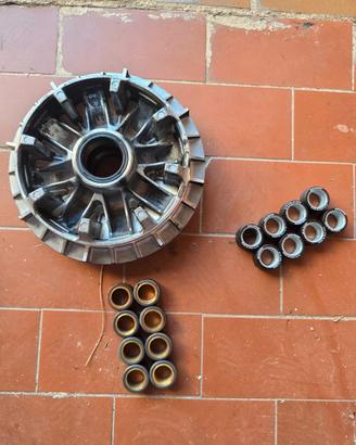 Variatore originale t max 560 2023 + rulli malossi