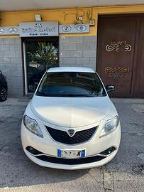 LANCIA Ypsilon 1.3 MJT 16V 95 CV 5 porte S&S Gol