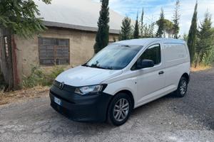Volskwagen caddy 2021