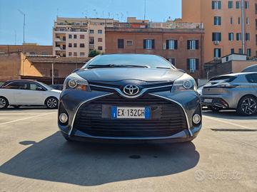 Toyota Yaris 5 Porte Yaris 5p 1.0 Lounge