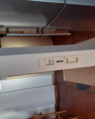 Cappa cucina con copertura