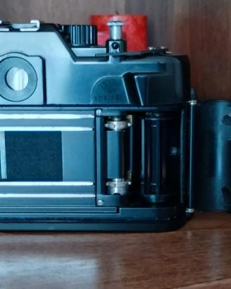 fotocamera Zenith 122 con obiettivo Helios 58mm