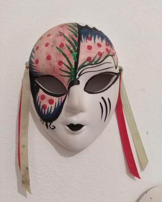 MASCHERA