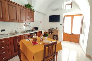 Appartamento centro storico Ceglie Messpica 