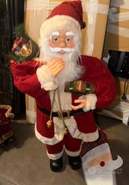 Statua Babbo Natale in tessuto con regaloAlto 80cm
