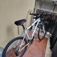 Rockrider MTB 5.3 27 marce 26"