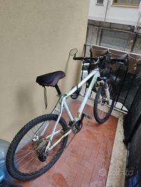 Rockrider MTB 5.3 27 marce 26"